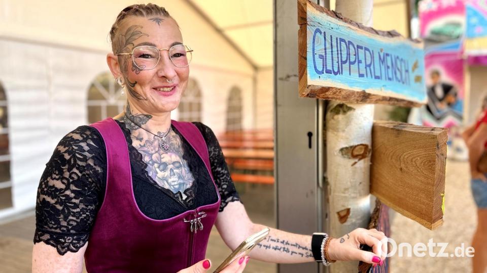 Fesche Festgäste bei der Flosser Kirwa. Bild: Gabi Schönberger
