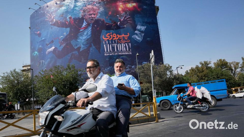 Der Iran steckt in einer seiner schwersten Wirtschaftskrisen. (Archivbild) Bild: Vahid Salemi/AP/dpa