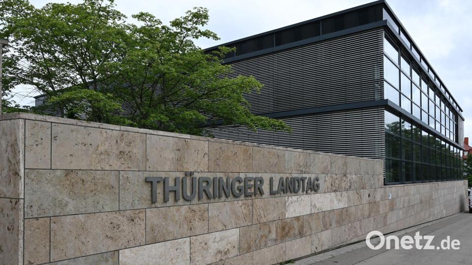 In Thüringen seien die Regeln gut, bei der Umsetzung hapere es jedoch noch, urteilt Transparency International Deutschland. (Symbolbild) Bild: Martin Schutt/dpa