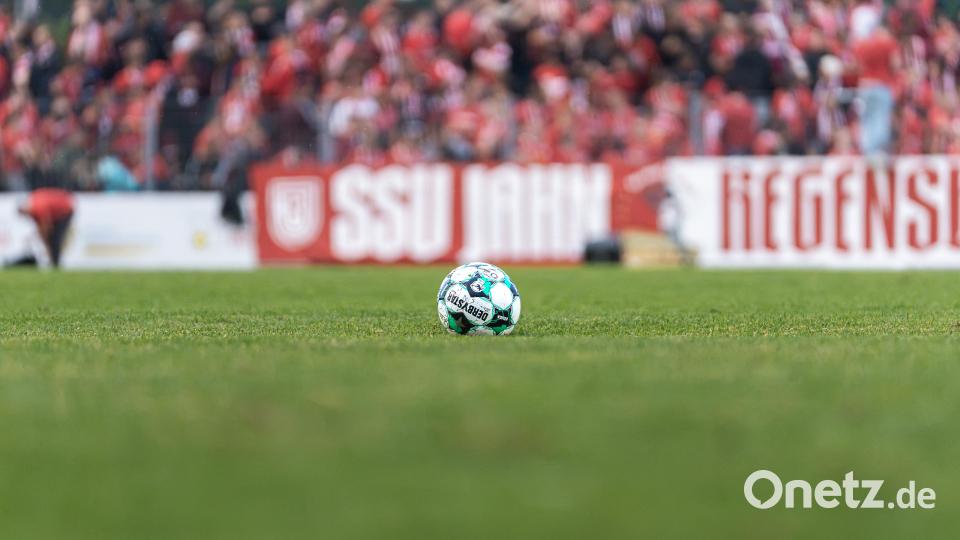 Die SpVgg SV Weiden muss sich dem Drittligisten SSV Jahn Regensburg mit 1:5 geschlagen geben. Bild: Hannah Dirscherl