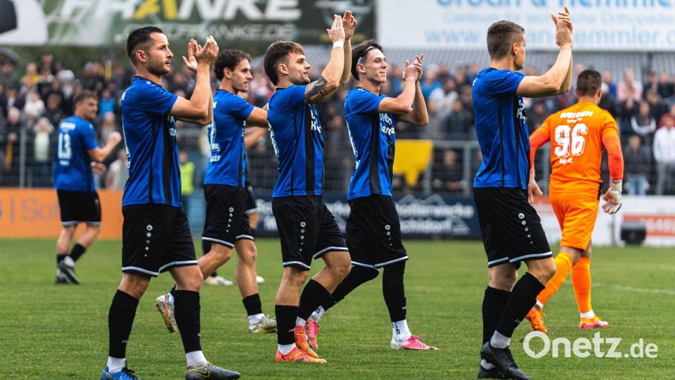 Die SpVgg SV Weiden muss sich dem Drittligisten SSV Jahn Regensburg mit 1:5 geschlagen geben. Bild: Hannah Dirscherl