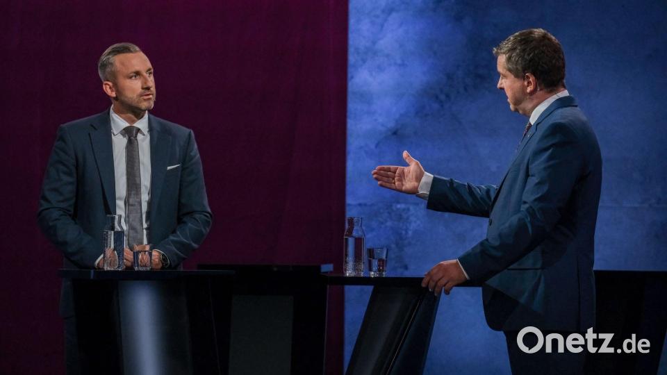 CDU-Spitzenkandidat Sven Schulze und AfD-Spitzenkandidat Ulrich Siegmund lieferten sich ein Duell, bevor die Runde bei der MDR-Wahlarena erweitert wurde. Bild: Klaus-Dietmar Gabbert/dpa