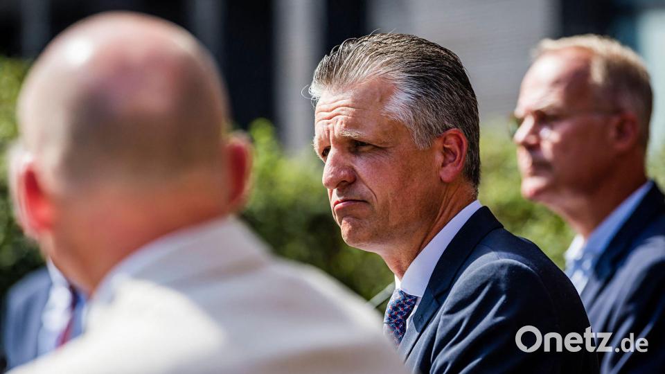 Frei ist der neue im Rund der Fraktionschefs. Bild: Lars Berg/dpa