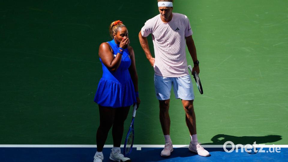 Im Mixed war für Zverev an der Seite von Taylor Townsend schon in der ersten Runde Schluss. Bild: Yuki Iwamura/AP/dpa