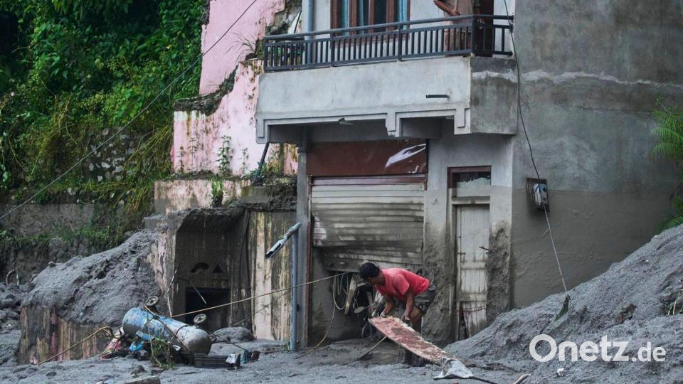 Die Verwüstungen im Grenzgebiet sind verheerend. Bild: Niranjan Shrestha/AP/dpa