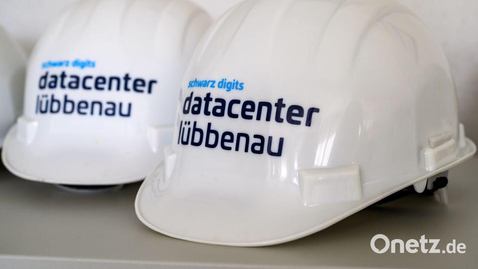 Im brandenburgischen Lübbenau investiert Schwarz aktuell ebenfalls Milliarden in ein neues Rechenzentrum. (Archivbild) Bild: Patrick Pleul/dpa
