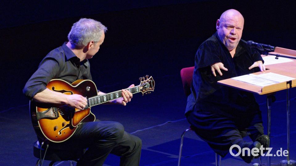 Quasthoff (r) wandte sich 2012 verstärkt dem Jazz zu. (Archivbild) Bild: Henning Kaiser/dpa