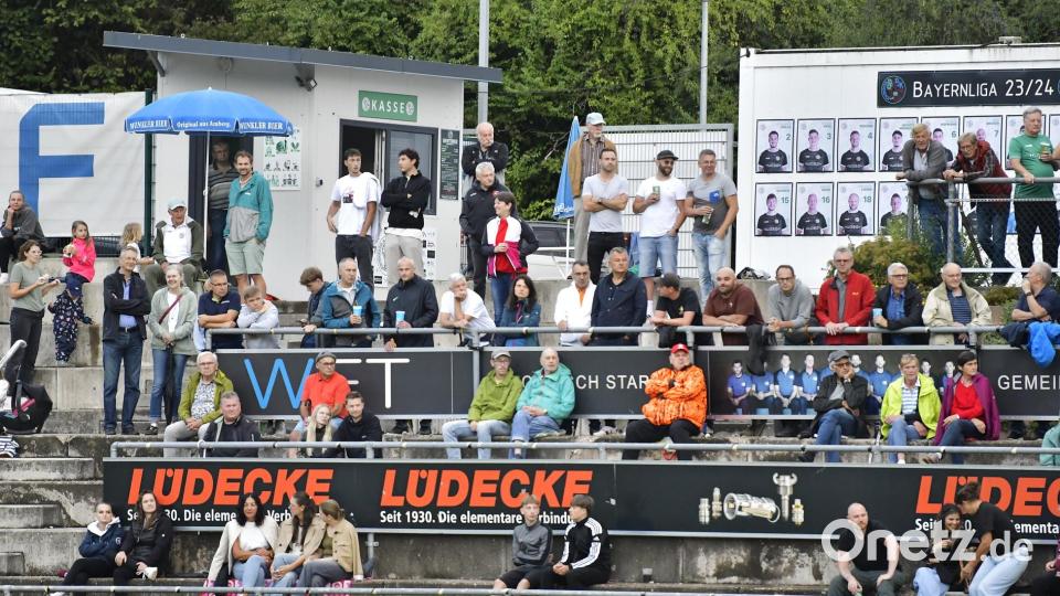Die Zuschauer in Gebenbach bekamen in der ersten Halbzeit ein gutes Bayernligaspiel mit drei Treffern der Heimmannschaft zu sehen. Bild: Hubert Ziegler
