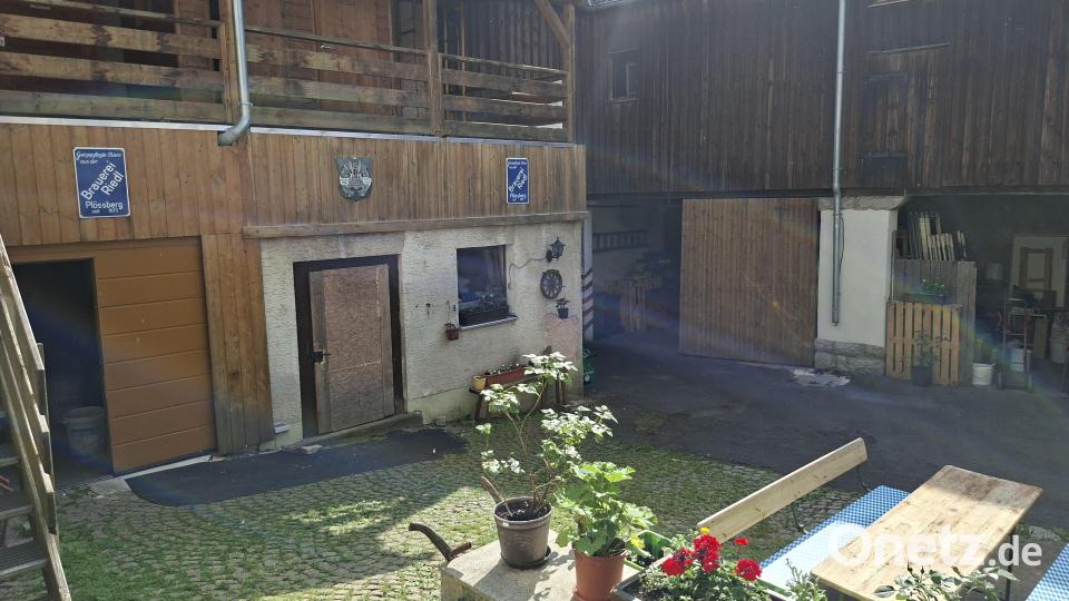 Auf 150 Jahre Brautradition kann die Brauerei Riedl zurückblicken. Das besondere Jubiläum wird mit einem großen Brauereifest am 12. und 13. September im Innenhof gefeiert. Bild: Hans Prem