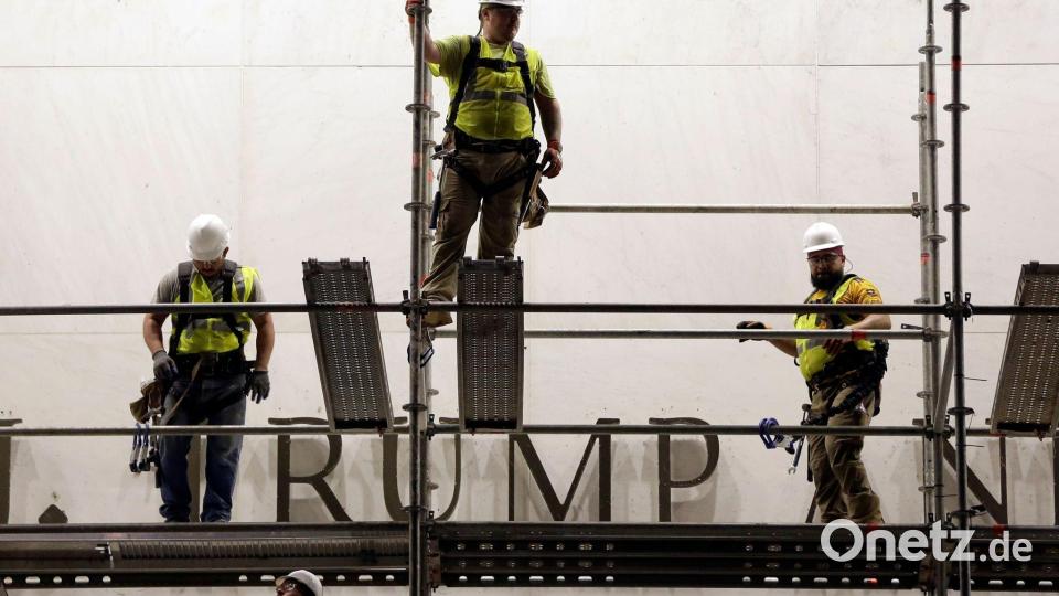 Es gibt einen Streit um Trumps Namen am Kennedy Center. (Archivbild) Bild: Rahmat Gul/AP/dpa