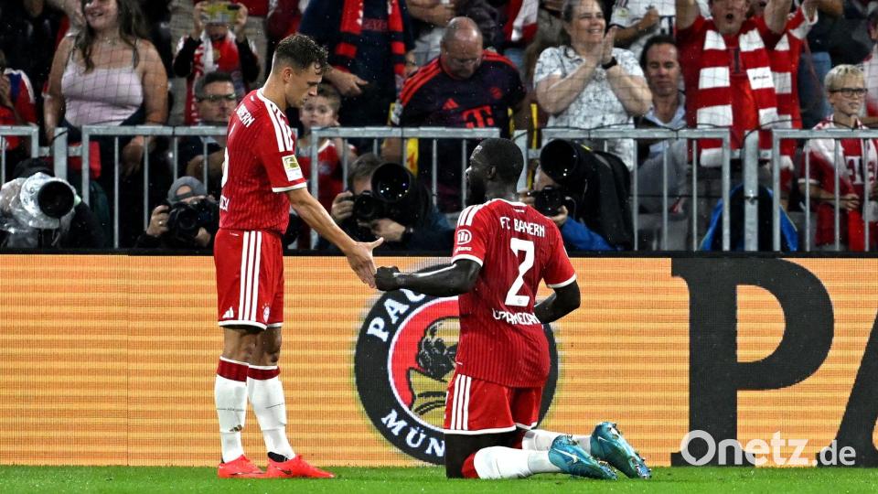 Dayot Upamecano (r) erzielte das erste Tor der neuen Saison. Bild: Sven Hoppe/dpa