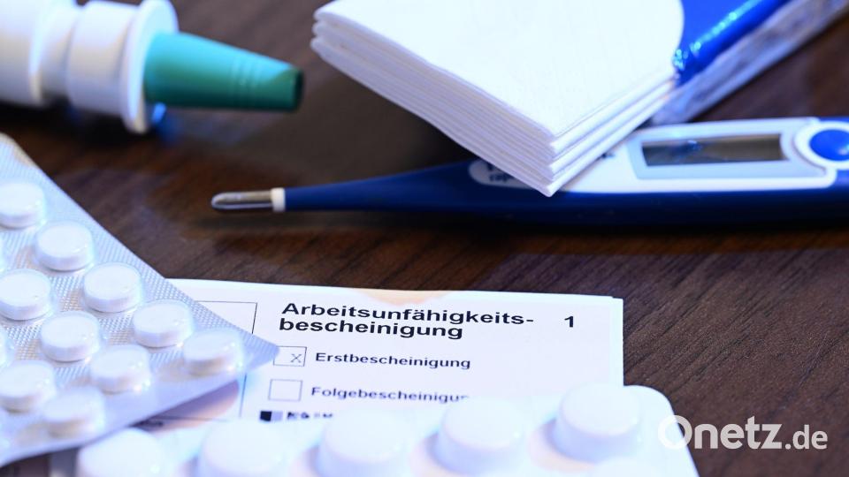 Kern des Vorhabens ist eine Nachweispflicht ab dem ersten Krankheitstag. (Symbolbild) Bild: Bernd Weißbrod/dpa/dpa-tmn
