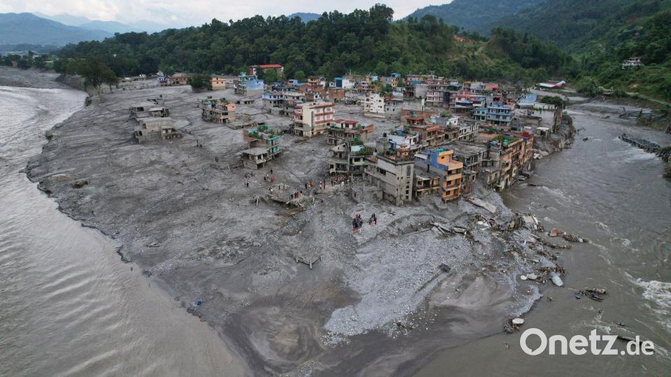 Sturzflut im Himalaya Bild: Rajesh Kumar Singh/AP/dpa