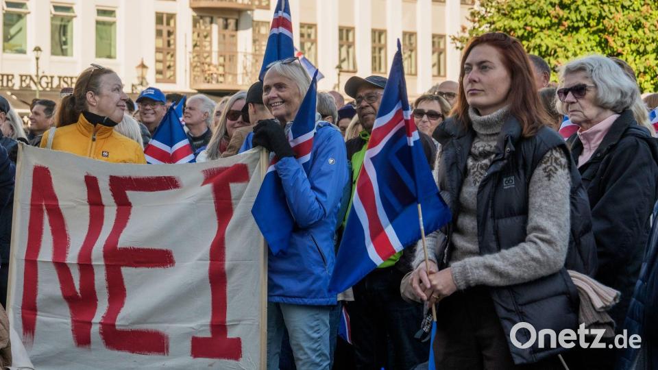 Längst nicht alle Inselbewohner sind für einen EU-Beitritt. Bild: Marco Di Marco/AP/dpa