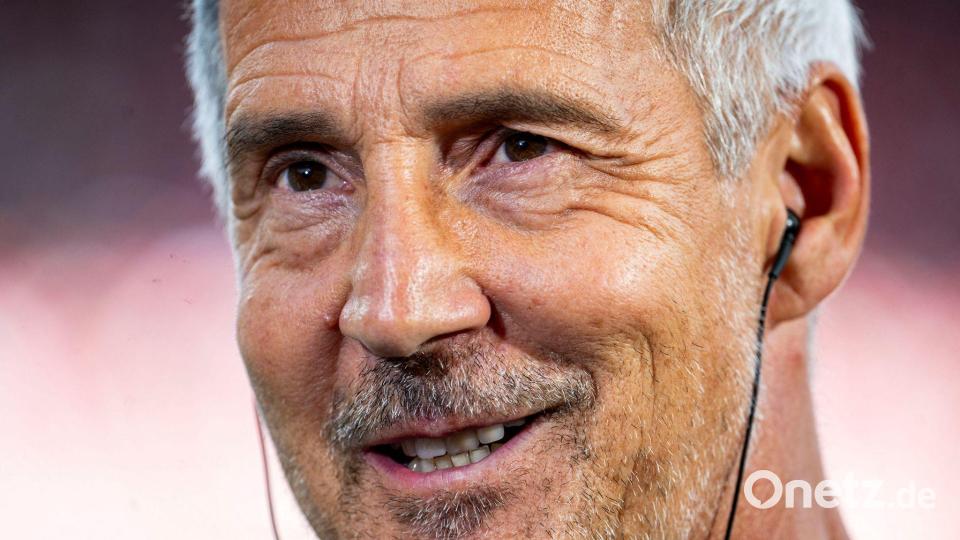 Adi Hütters Rückkehr in die Bundesliga endet mit einem Remis. Bild: Julius Frick/dpa