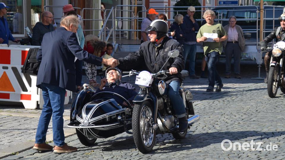 Die NSU Max mit Steib-Beiwagen verband klassische Motorradtechnik mit nostalgischem Gespann-Charme. Bild: Arnold Koch