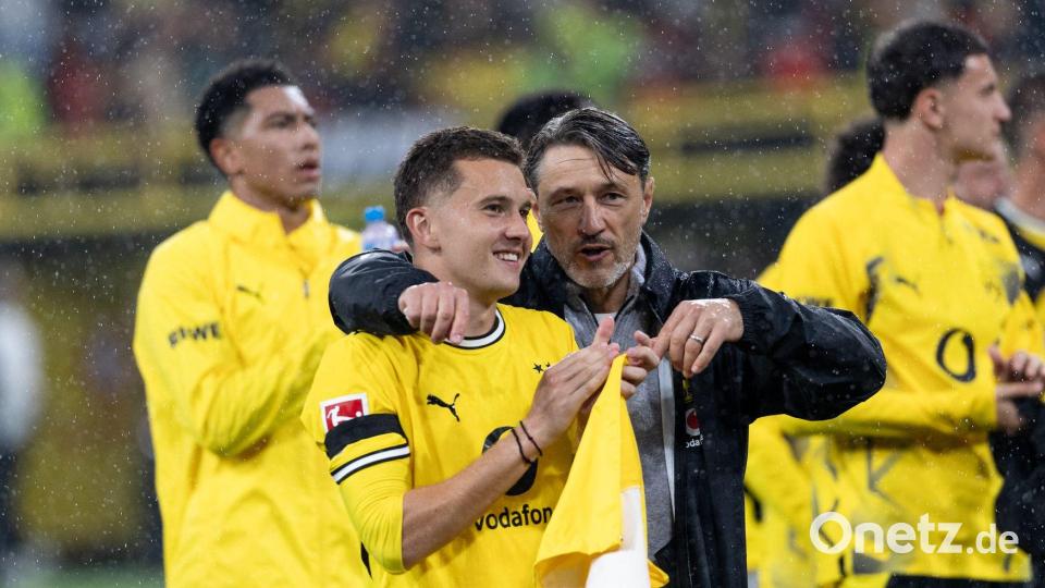 Mit Konstantinos Karetsas (l) konnte Niko Kovac sehr zufrieden sein. Bild: Fabian Strauch/dpa