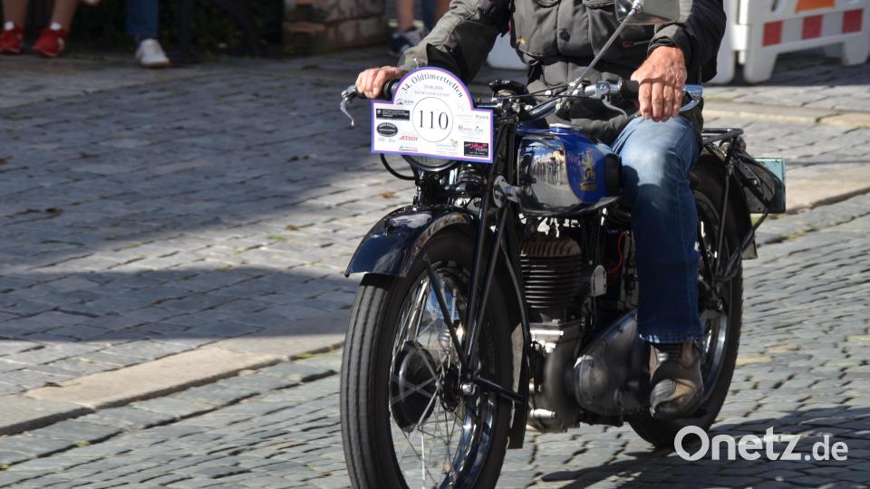 Die Triumph Congress aus dem Jahr 1934 gehörte zu den ältesten Motorrädern der Ausstellung. Bild: Arnold Koch