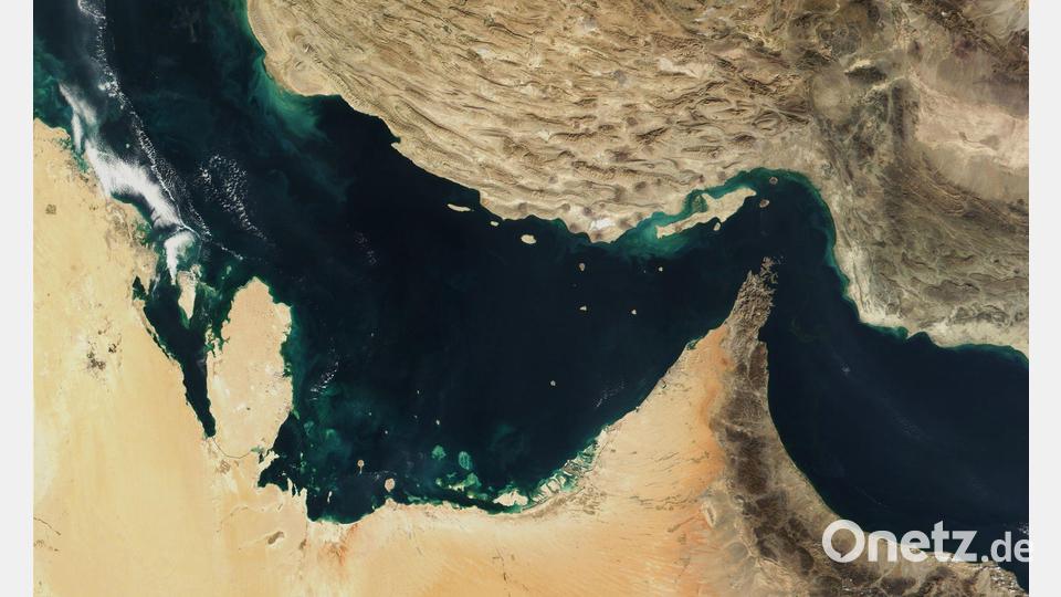 Ausgelöst wurde die jüngste US-Attacke durch den Streit über die Straße von Hormus. (Archivbild). Bild: -/The Visible Earth/NASA/dpa