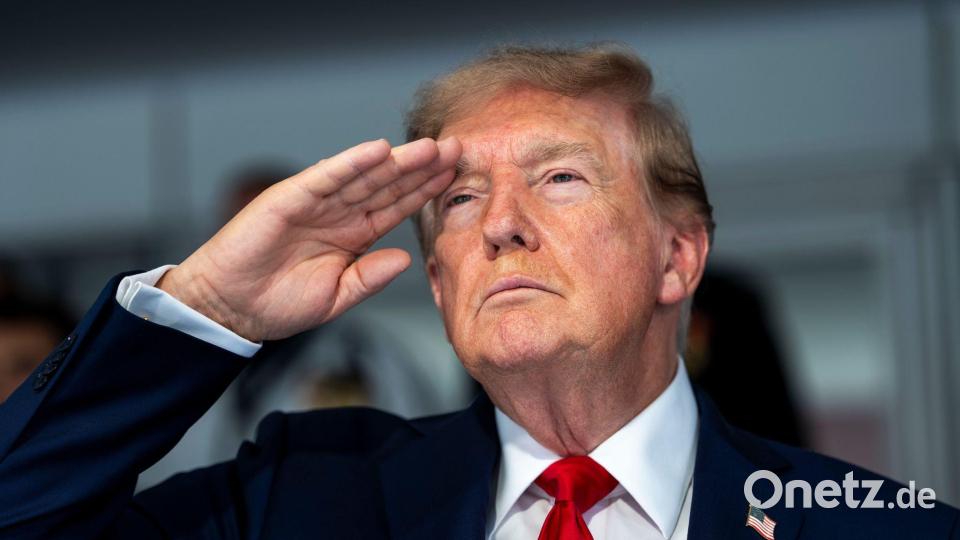 Vor wenigen Tagen drohte Trump dem Iran mit Vernichtung aller Schiffe, die Minen verlegen. (Archivbild) Bild: Doug Mills/Pool The New York Times/dpa