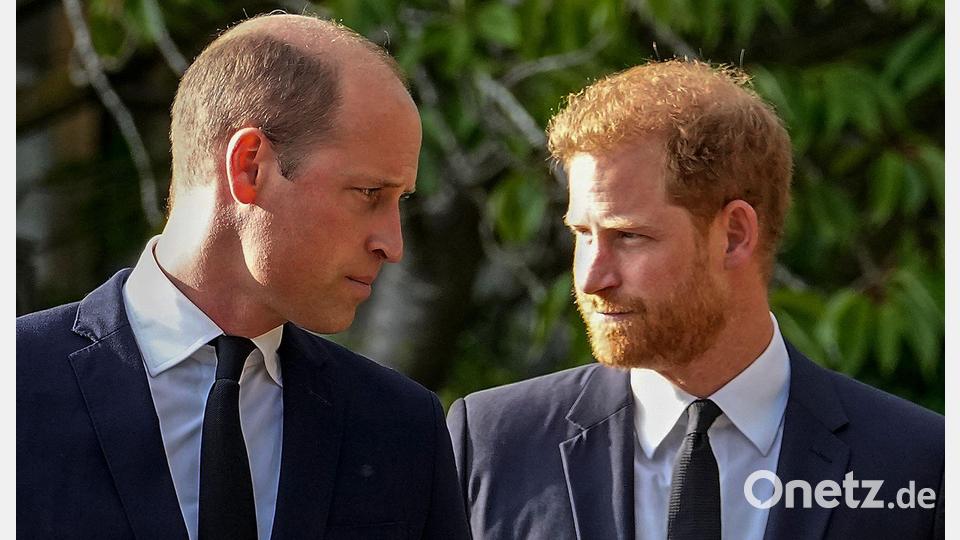 Knapp 30 Jahre nach dem Tod ihrer Mutter trennt die Brüder William und Harry ein tiefes Zerwürfnis. (Archivfoto) Bild: Martin Meissner/AP/dpa