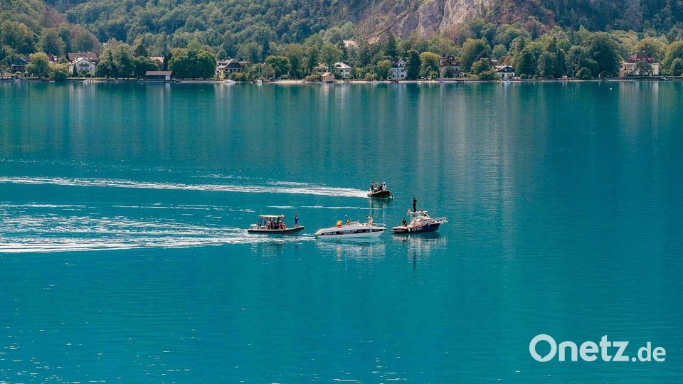 Der Attersee ist einer der tiefsten Seen Österreichs. (Archivbild) Bild: Matthias Kaltenleitner/FOTOKERSCHI via APA/dpa
