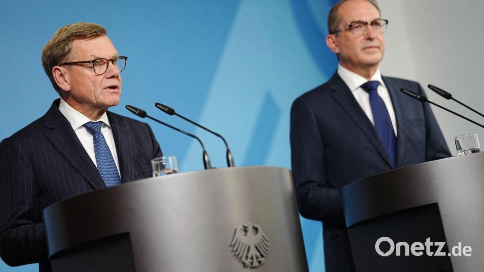 Außenminister Johann Wadephul (CDU) und Bundesinnenminister Alexander Dobrindt (CSU) sind sich sicher: Hinter dem gescheiterten Anschlag steckt Russland. Bild: Kay Nietfeld/dpa