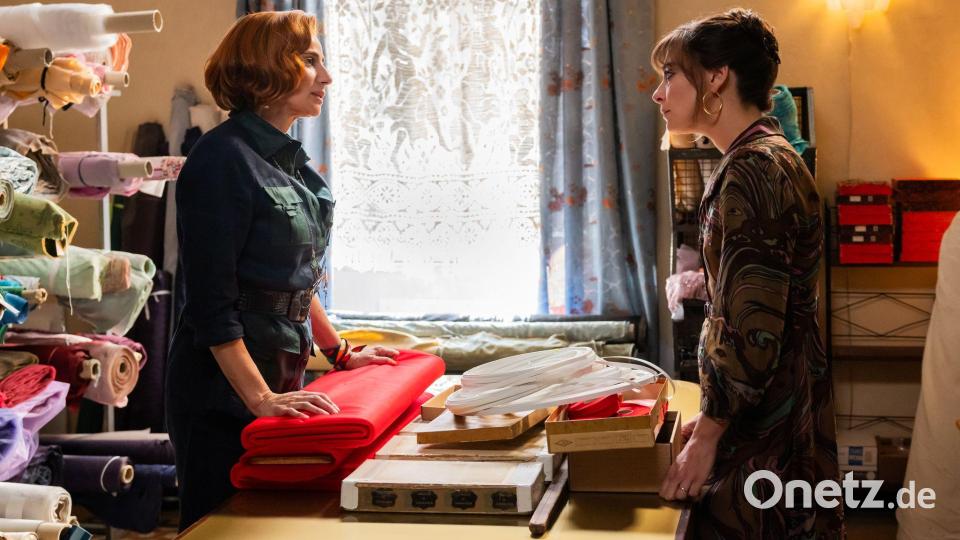 Luisa Ranieri (l) als Alberta Canova und Jasmine Trinca als Gabriella Canova. Bild: -/missingFILMs/dpa