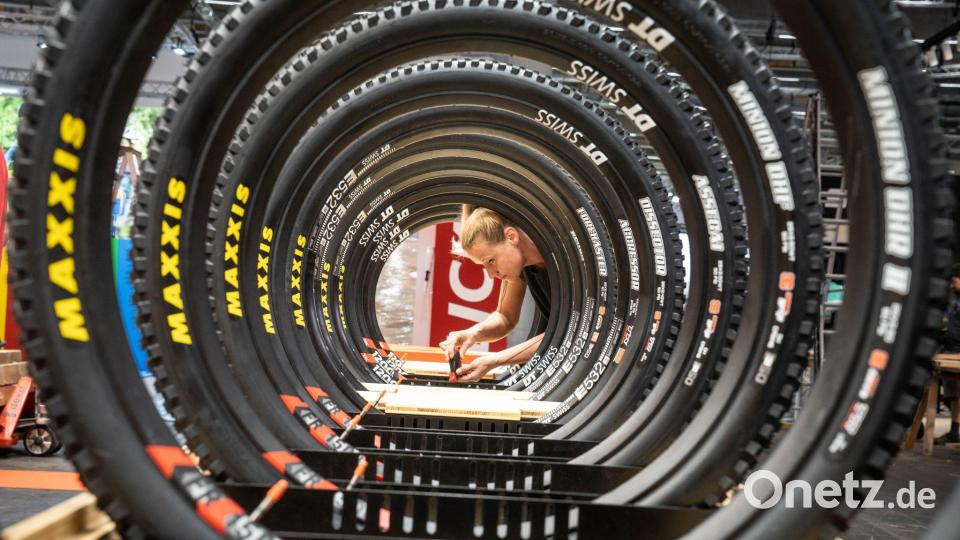 Die Fahrradbranche in Deutschland leidet noch immer unter den Nachwehen des vergangenen Corona-Booms. (Archivbild) Bild: Frank Rumpenhorst/dpa