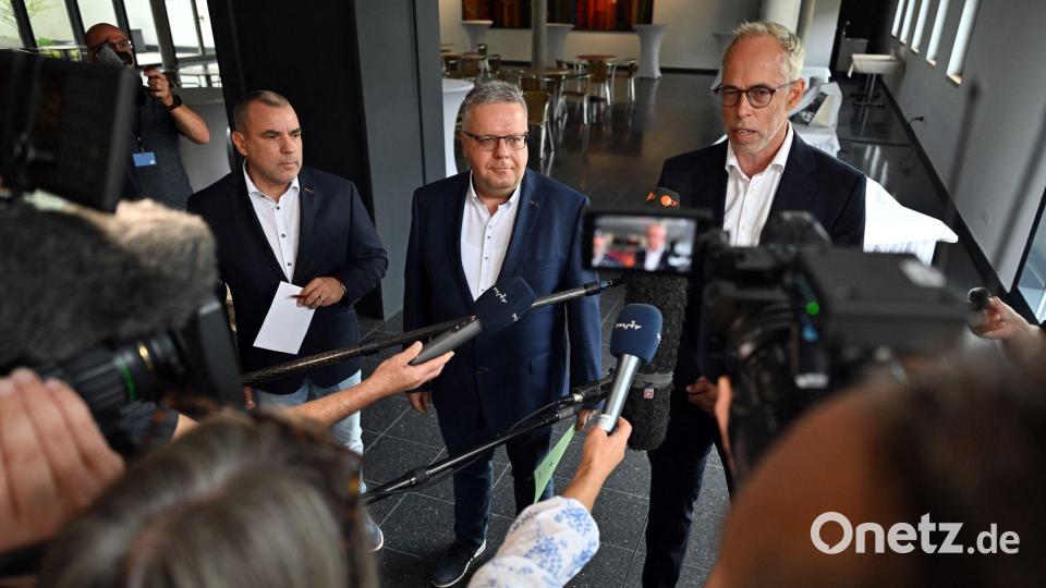 Die BSW-Fraktion im Thüringer Landtag verliert drei Abgeordnete. Bild: Martin Schutt/dpa