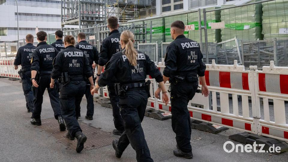 Nicht nur die Attacken auf die Stromversorgung und die Bahn häufen sich, auch Rüstungsunternehmen müssen sich zunehmend Gedanken um ihre Sicherheitsvorkehrungen machen. Bild: Peter Kneffel/dpa