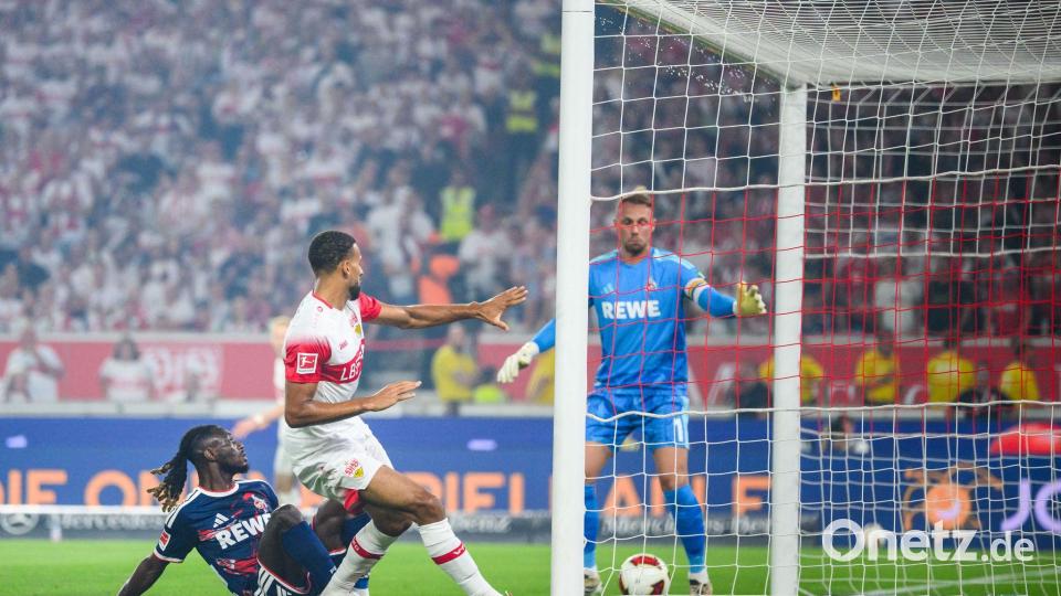 Josha Vagnoman vergab die Riesenchance auf das 1:0. Bild: Tom Weller/dpa