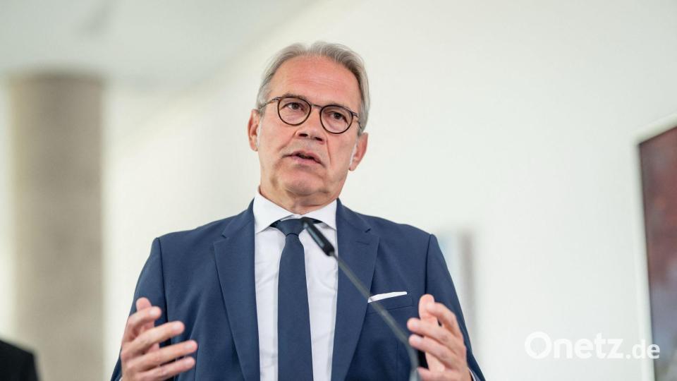 Thüringens SPD-Chef Georg Maier will die Parteigremien befragen. Bild: Jacob Schröter/dpa