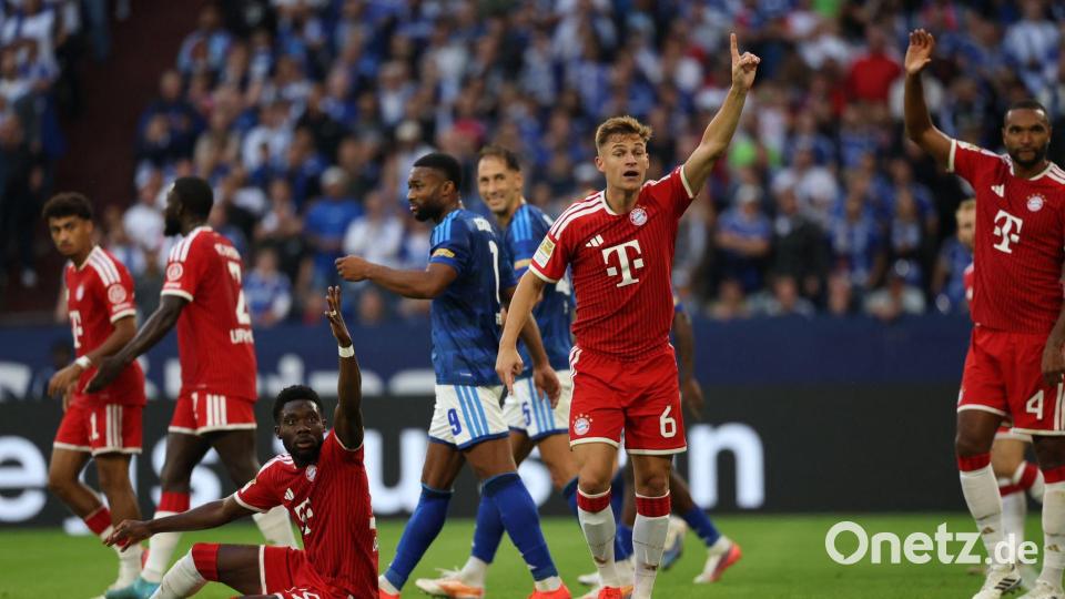 Der FC Bayern München kam gegen den FC Schalke 04 nicht über ein Remis hinaus. Bild: Fabian Strauch/dpa