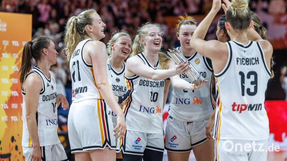 Mit dem Sieg gegen Japan sind die deutschen Basketballerinnen im WM-Turnier angekommen. Bild: Andreas Gora/dpa
