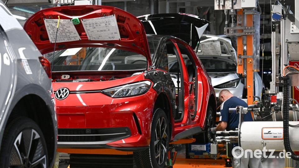 Hat die Autoproduktion bei VW in Zwickau eine Zukunft? (Archivbild) Bild: Hendrik Schmidt/dpa