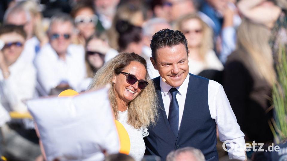 Mross ist für seine Nähe zum Publikum bekannt. Bild: Silas Stein/dpa