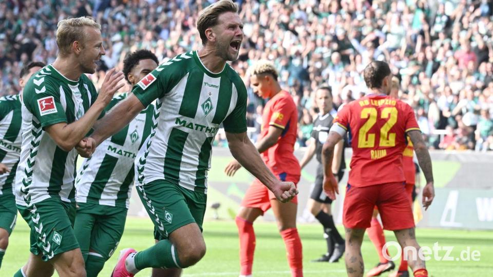Bremens Torjäger Niclas Füllkrug jubelt über sein 2:0 gegen RB Leipzig. Bild: Carmen Jaspersen/dpa