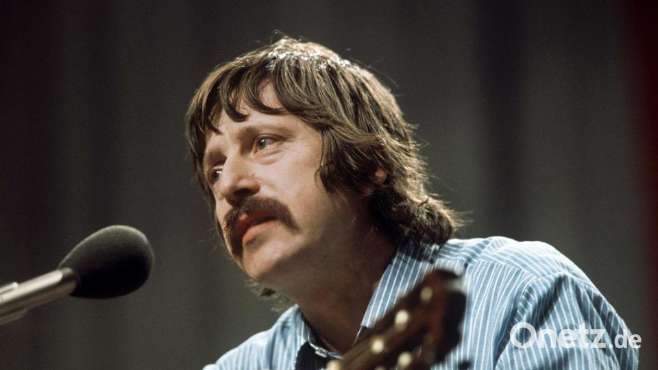Nach einem Konzert in Köln wurde Wolf Biermann im November 1976 von der DDR ausgebürgert. (Archivbild) Bild: Hans Bertram/dpa