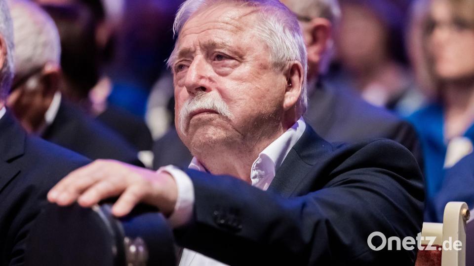 Wolf Biermann wird 90, hat aber noch einiges vor. (Archivbild) Bild: Christoph Soeder/dpa