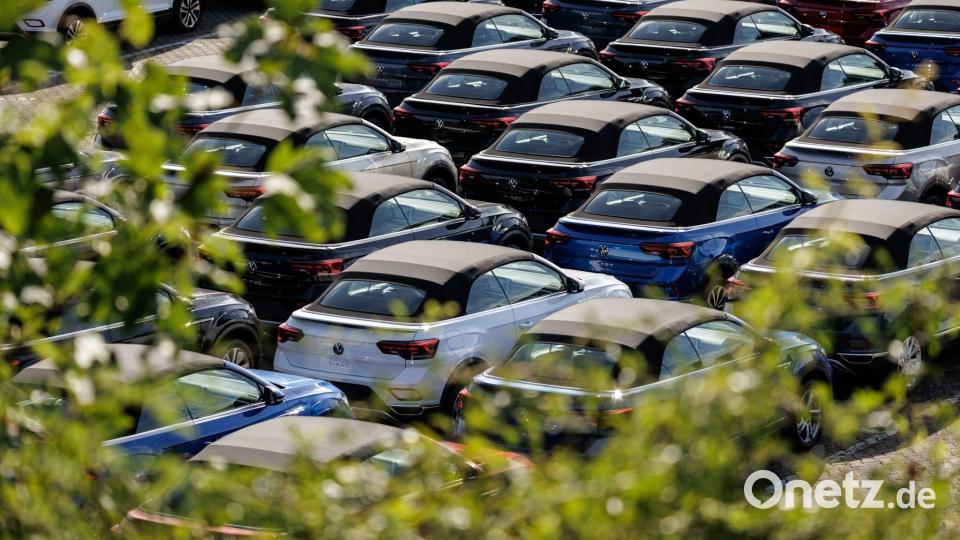 Wird ab Sommer 2027 nicht mehr in Osnabrück produziert: das T-Roc Cabrio. Bild: David Ebener/dpa