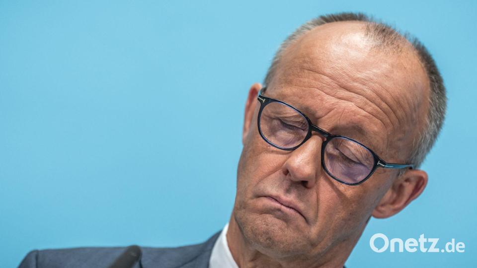 Merz gibt sich nach dem Wahldebakel erschüttert und selbstkritisch. Bild: Michael Kappeler/dpa