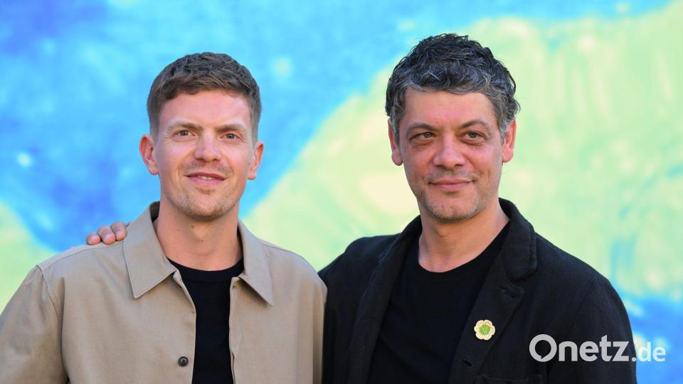 Die Schauspieler Ferdinand Hofer (links) und Carlo Ljubek sind das neue „Tatort“-Team in München. Archivbild: Felix Hörhager/dpa
