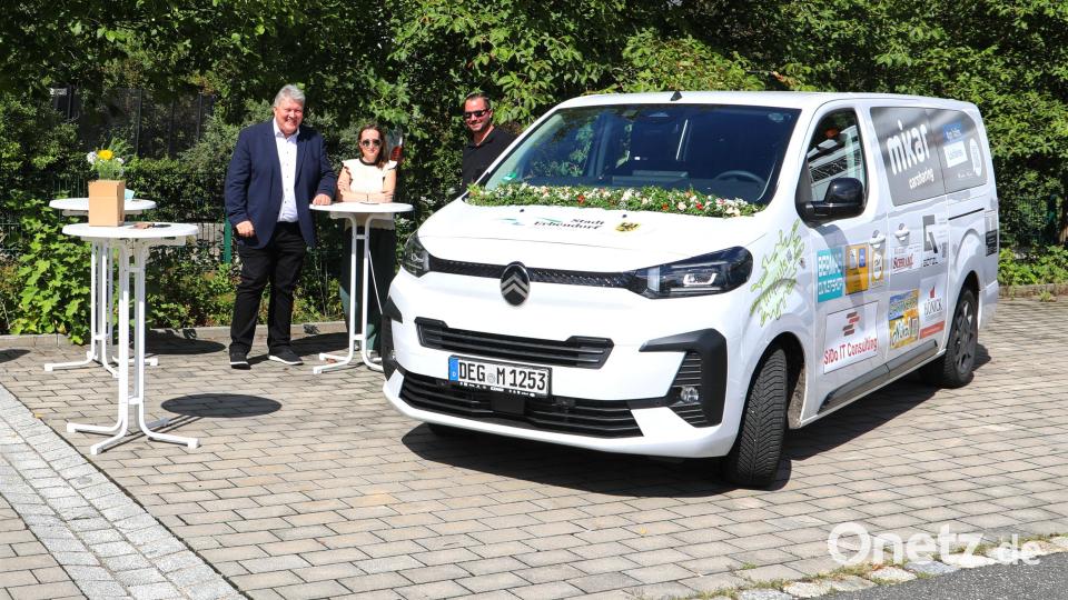 Der neue Mikar-Bus steht ab sofort den Bürgern, Vereinen, Firmen und Instutitionen zur Verfügung. Bild: Jochen Neumann