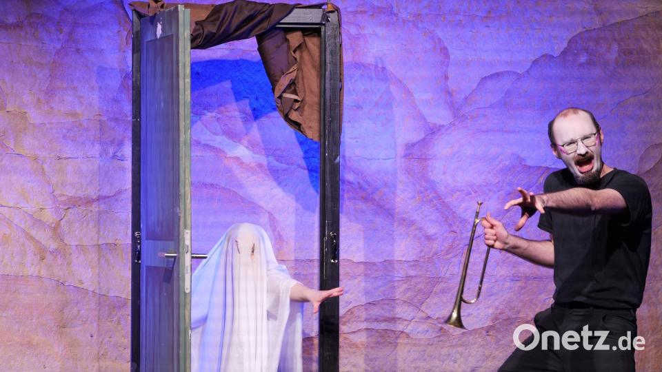 Eindrücke aus „Hamlet for you“ am Schafferhof. Bild: Florian Wein / OVIGO Theater
