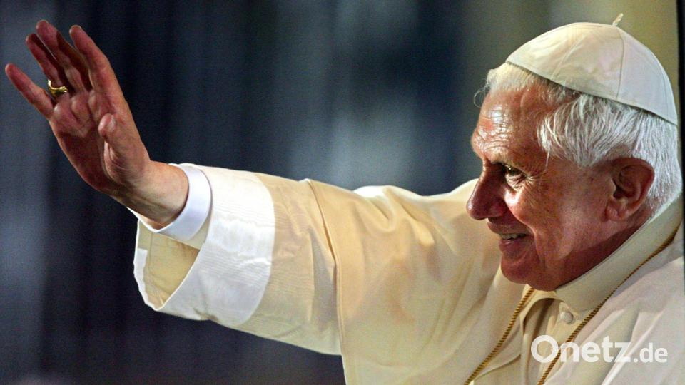 2006 reiste Papst Benedikt in seine bayerische Heimat. (Archivbild) Bild: picture-alliance/ dpa