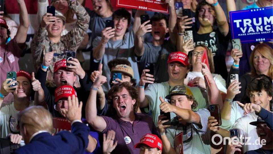 Trumps Beliebtheitswerte sanken seit Kriegsbeginn. (Archivbild) Bild: Evan Vucci/AP