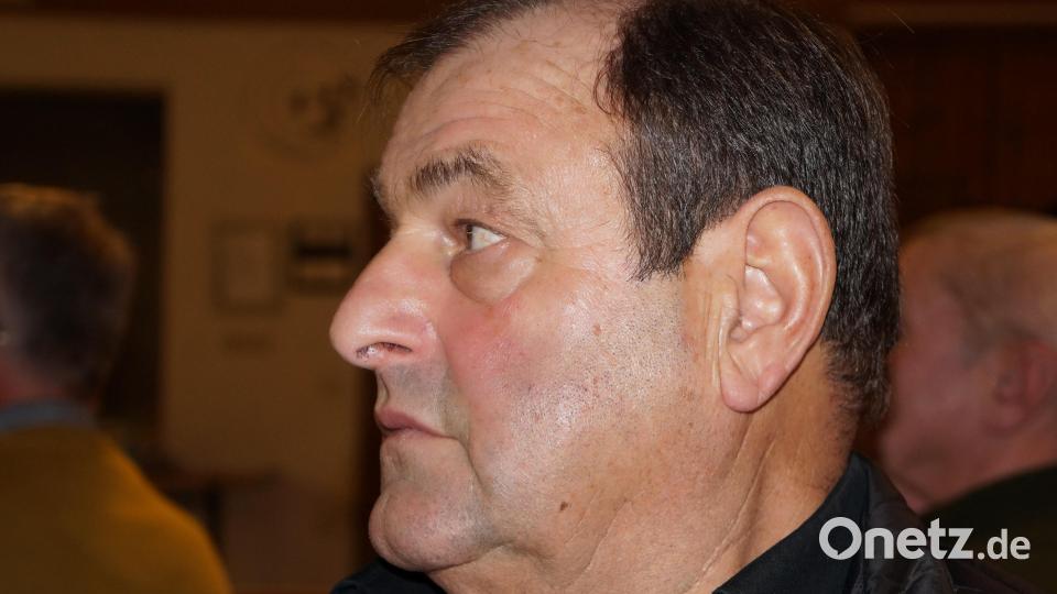 Gewässerwart Max Marr ist jetzt Ehrenmitglied des Fischereivereins Amberg. Bild: oe
