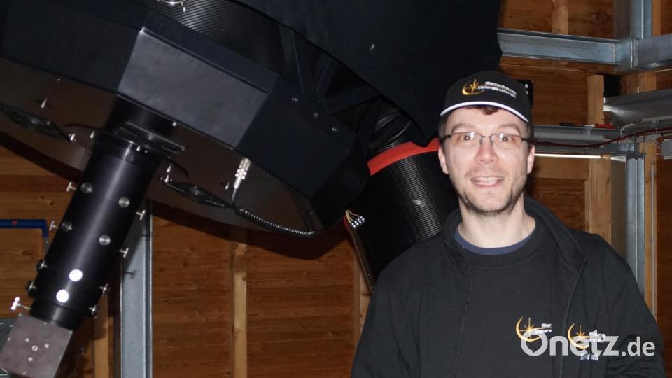 Der stellvertretende Vorsitzende David Janousch, der bei allen Aktionen mit viel Einsatz dabei ist, gab einen aktuellen Sachstand zum geplanten „Spektographen“. Bild: weu
