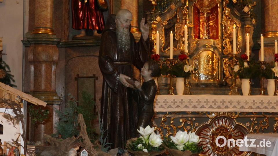 Die Bruder-Konrad-Figur von 1930 in Premenreuth anlässlich seiner Seligsprechung, gestiftet von der Röthenbacher Familie Lang aus Dankbarkeit für die Genesung eines Kindes. Bild: exb